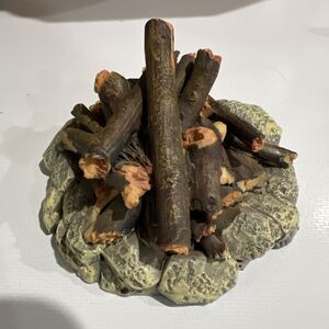 Grandeur Noel Nativity Accessories Set Replacement Fire Campfire Pit Logs Flames
